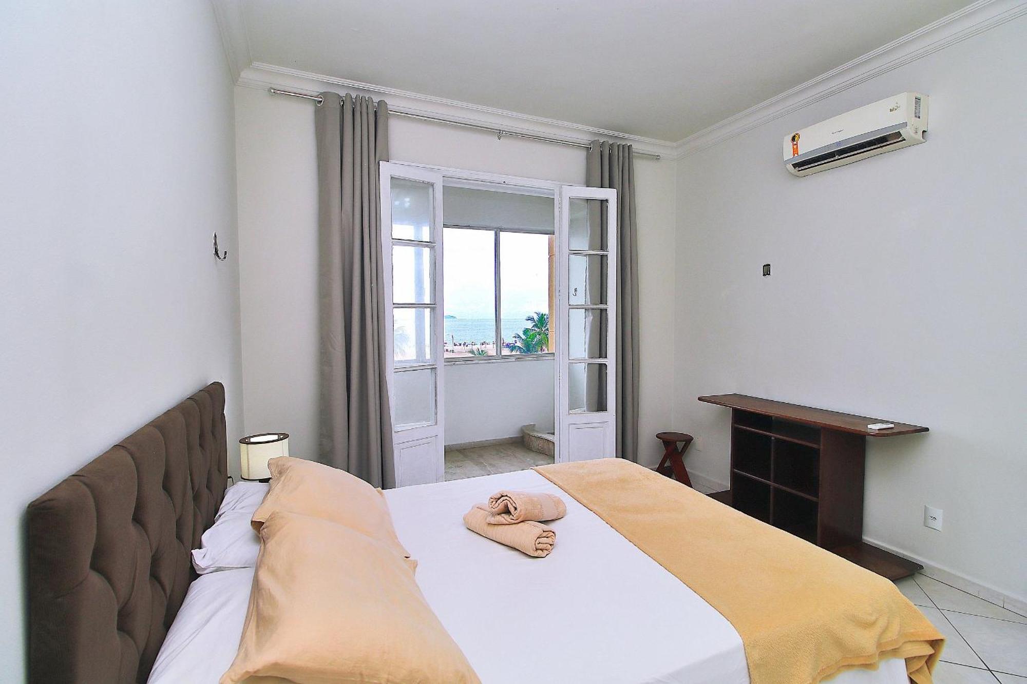 Appartement Com Vista Espetacular P/ 9 Pessoas, Frente Mar, Proximo Ao Metro.