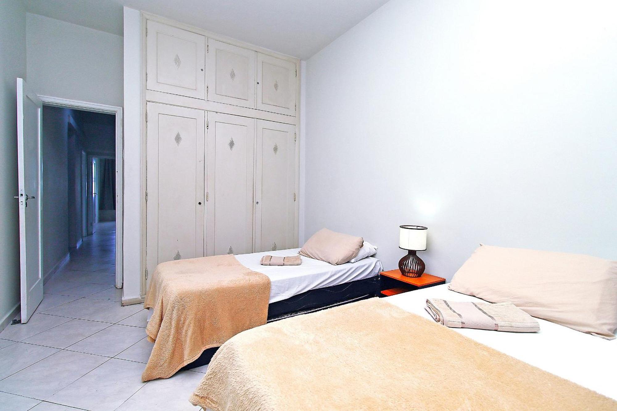 Appartement Com Vista Espetacular P/ 9 Pessoas, Frente Mar, Proximo Ao Metro. *